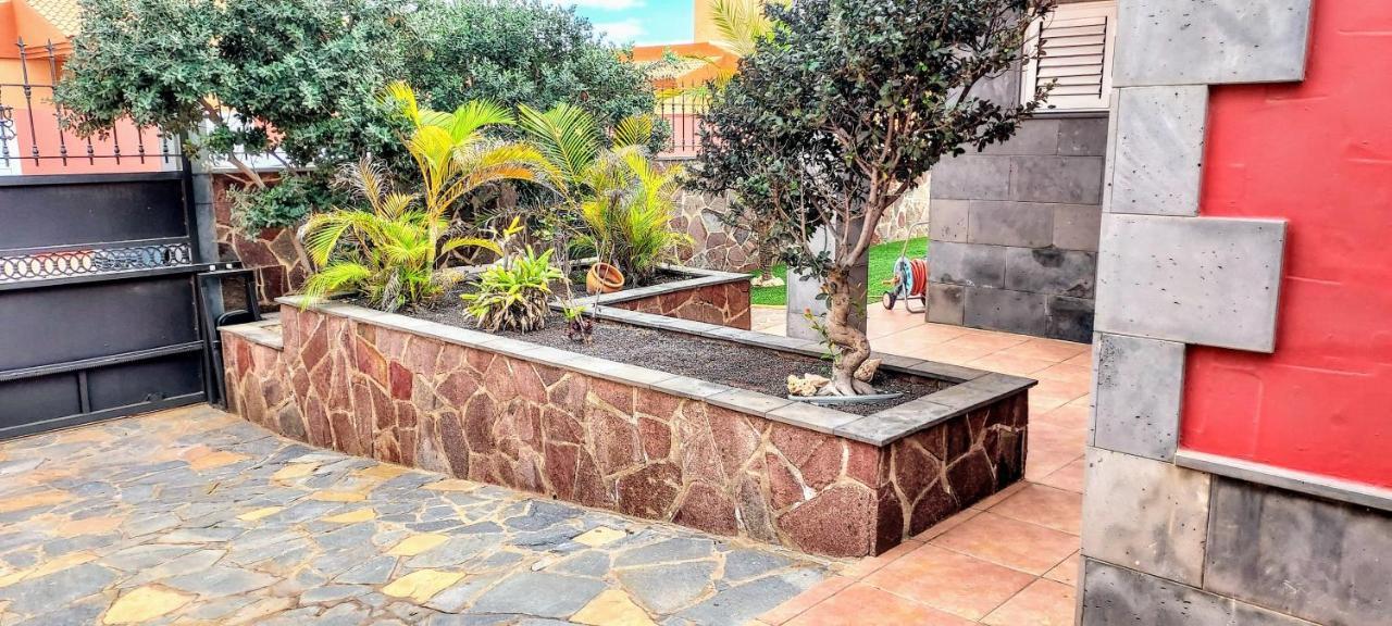 Casa Madriu, Villa De Lujo En Zona Residencial Corralejo Bagian luar foto