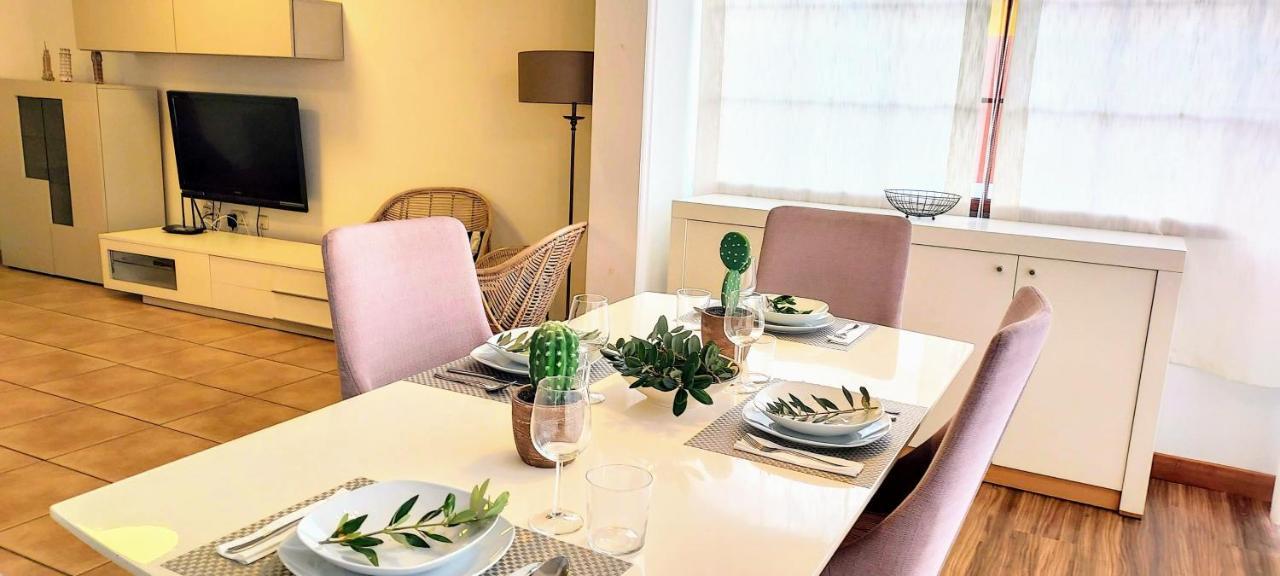 Casa Madriu, Villa De Lujo En Zona Residencial Corralejo Bagian luar foto